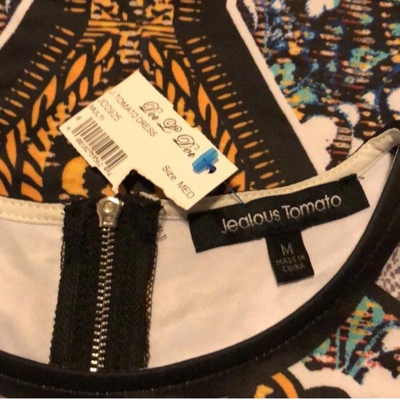 Dress - Picture 7 of 7